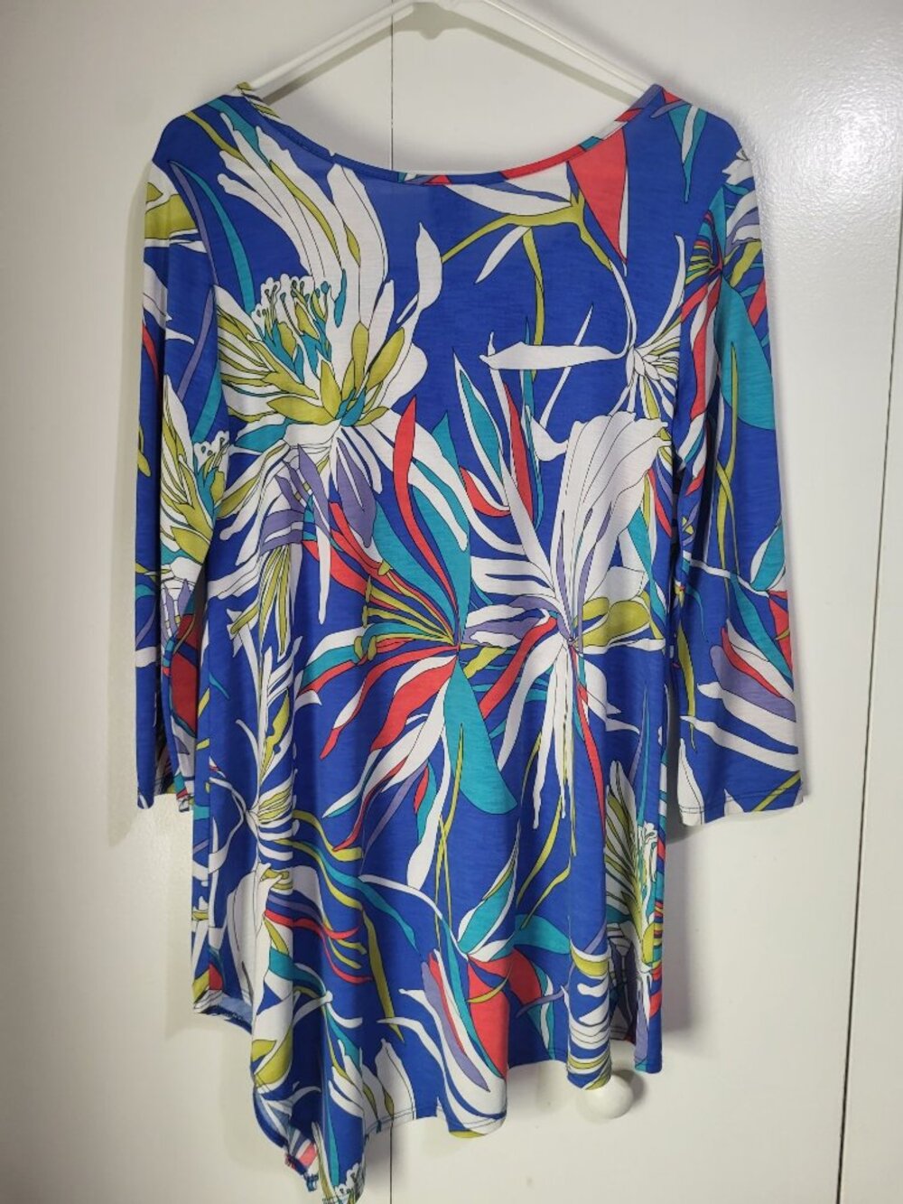 Clara Sun Woo Women's S Blue Floral Artsy Print Asymmetrical Hem Tunic Top USA - Picture 2 of 7